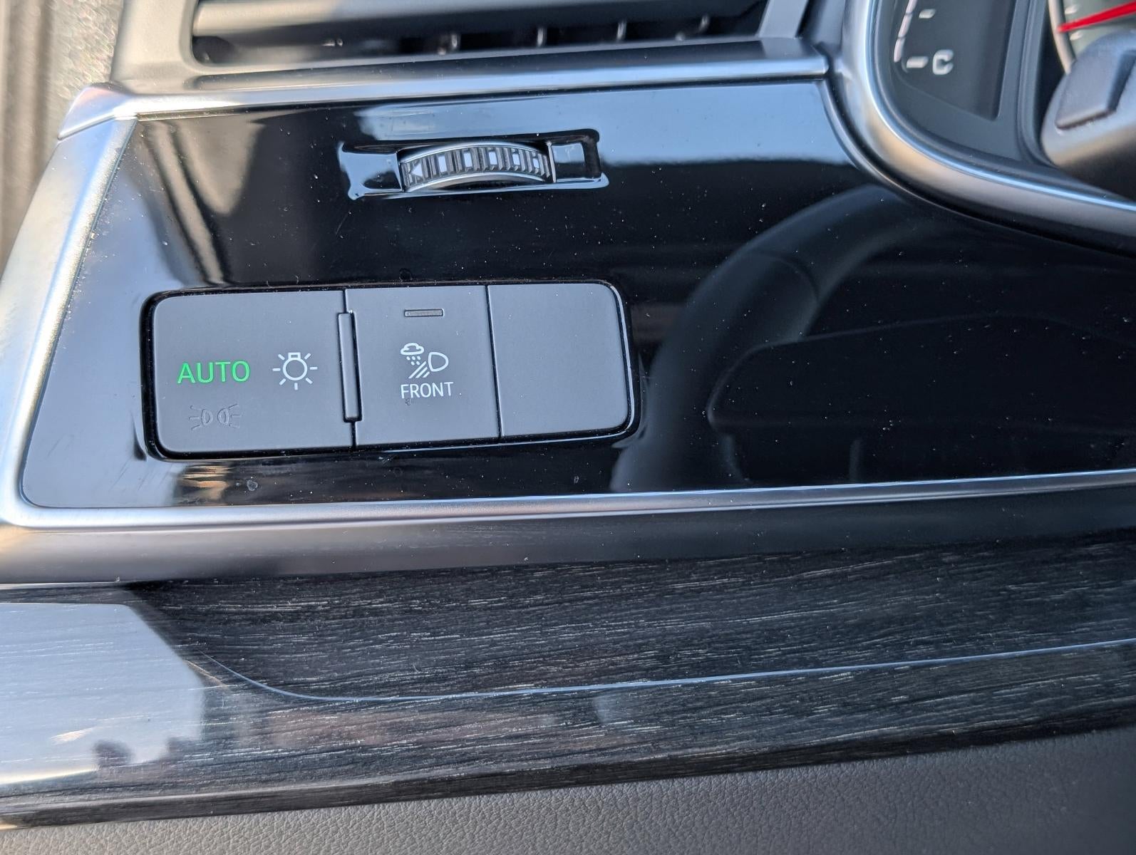 2025 Audi Q7 Premium 55 TFSI quattro