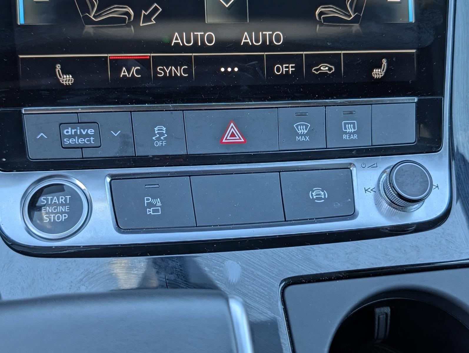 2025 Audi Q7 Premium 55 TFSI quattro