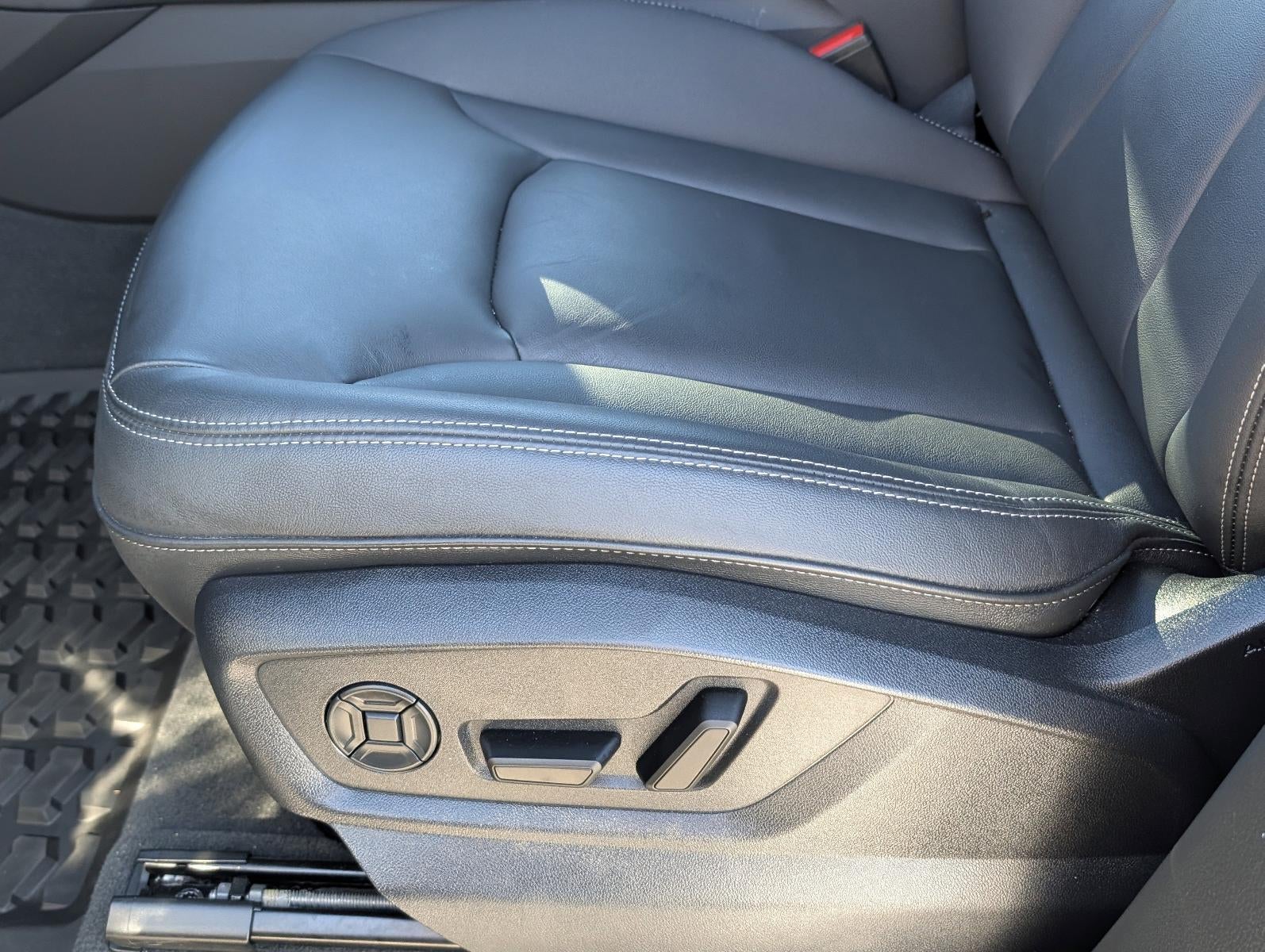 2025 Audi Q7 Premium 55 TFSI quattro