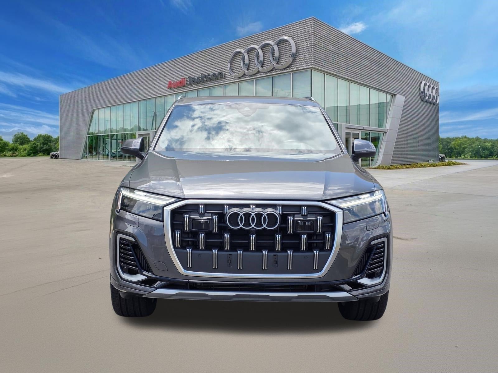 2025 Audi Q7 Premium 55 TFSI quattro