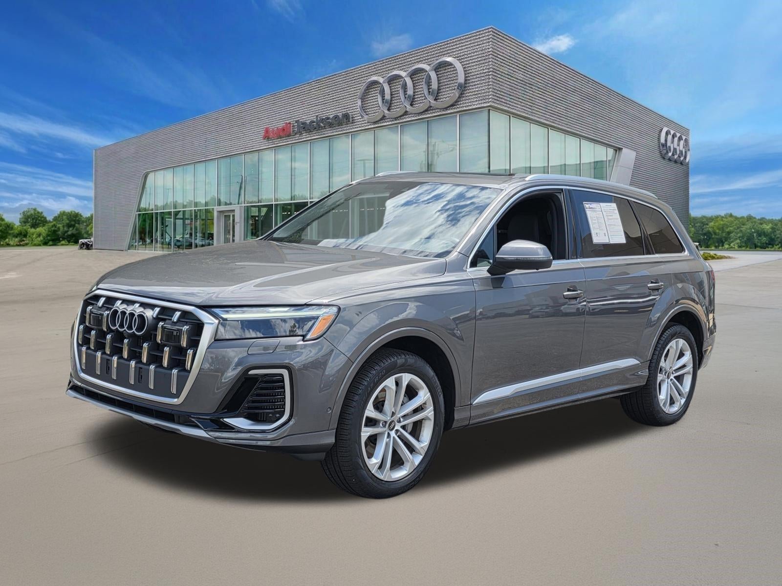 2025 Audi Q7 Premium 55 TFSI quattro