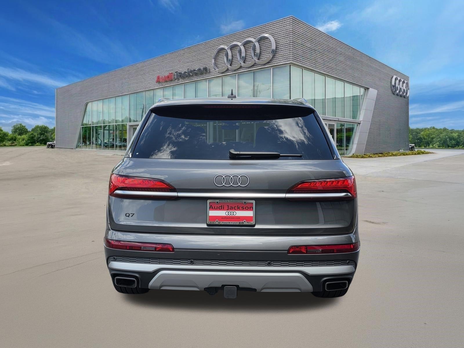 2025 Audi Q7 Premium 55 TFSI quattro