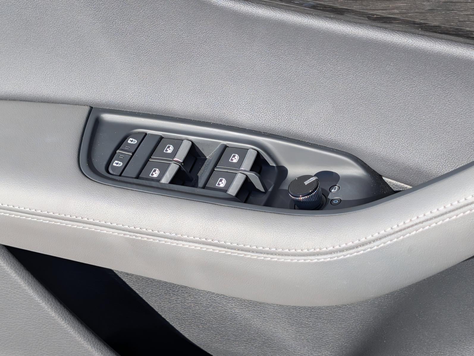 2025 Audi Q8 Premium Plus 55 TFSI quattro