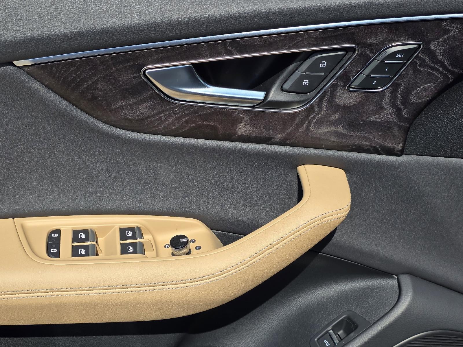 2025 Audi Q8 Premium Plus 55 TFSI quattro