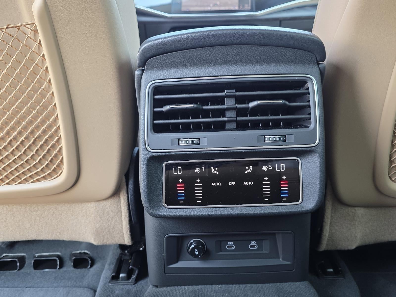 2025 Audi Q8 Premium Plus 55 TFSI quattro