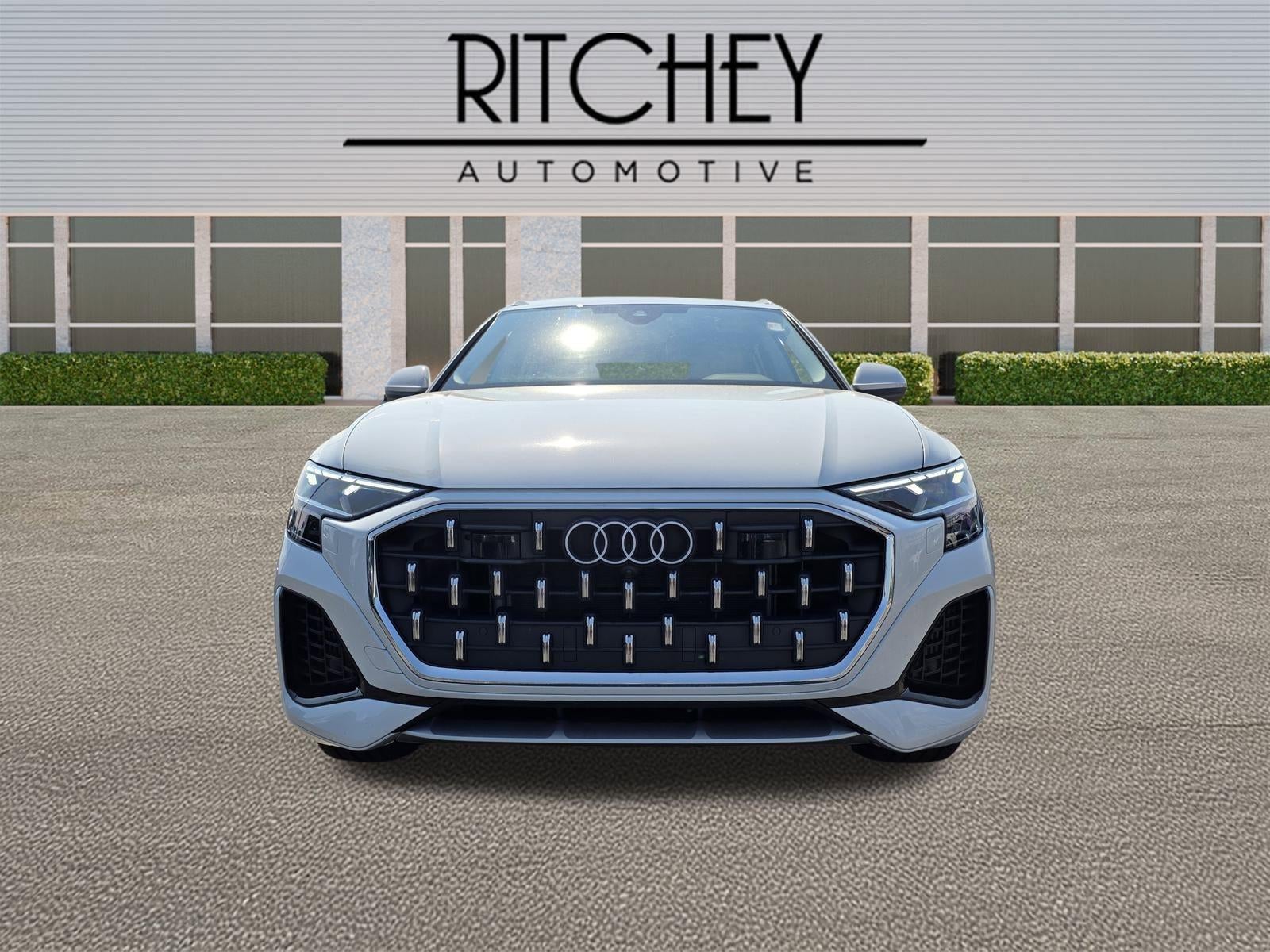 2025 Audi Q8 Premium Plus 55 TFSI quattro