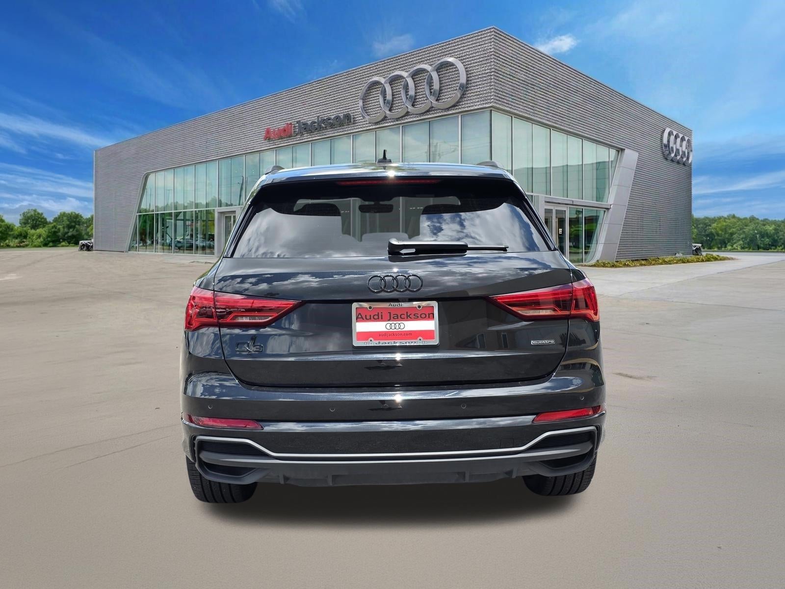 2025 Audi Q3 S line Premium 45 TFSI quattro