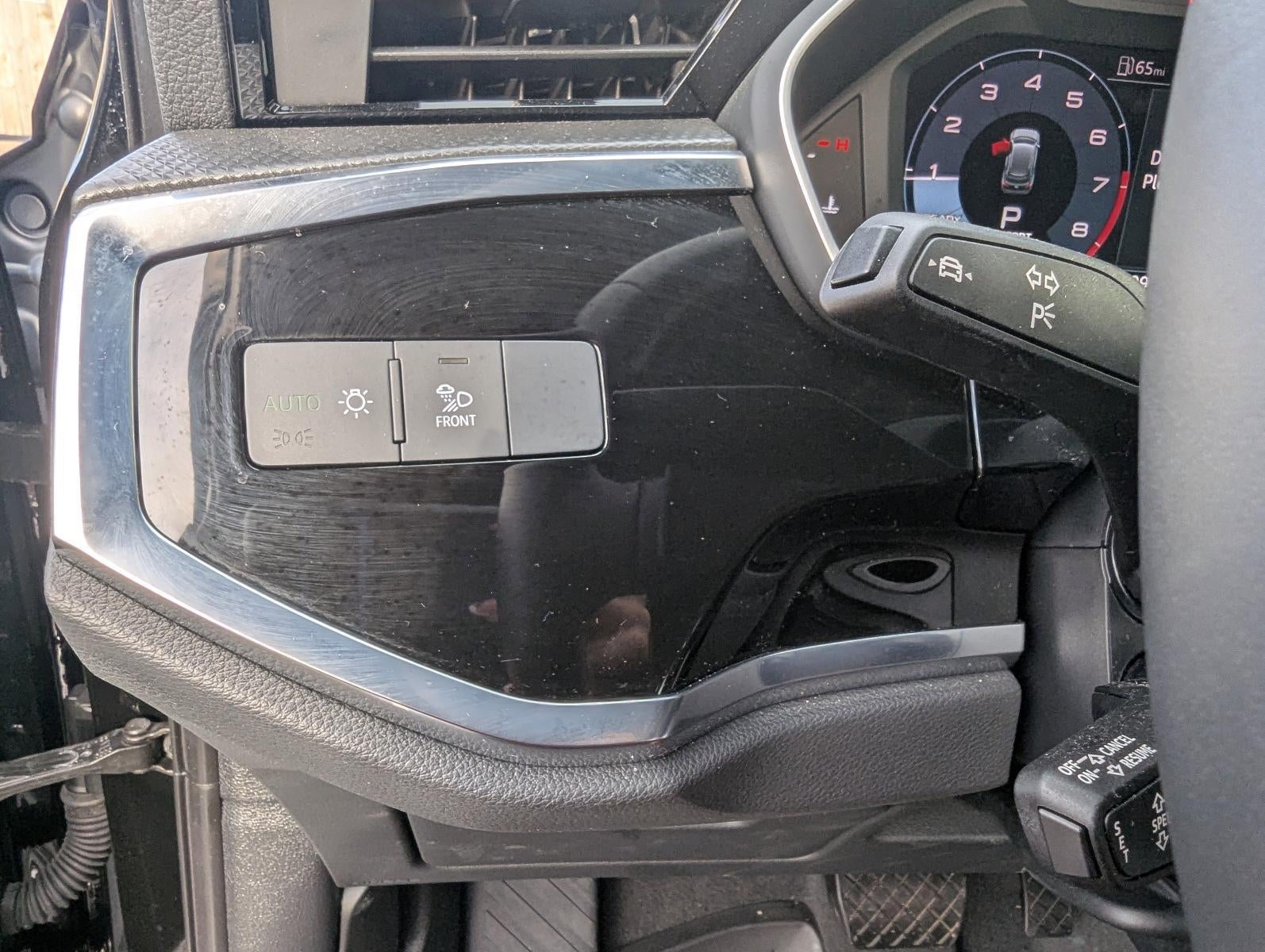 2025 Audi Q3 S line Premium 45 TFSI quattro