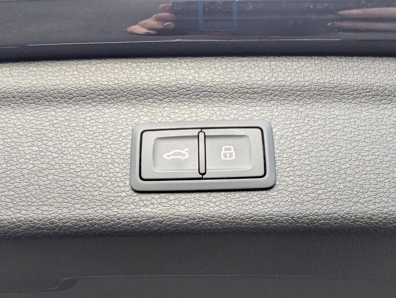 2025 Audi Q3 S line Premium 45 TFSI quattro