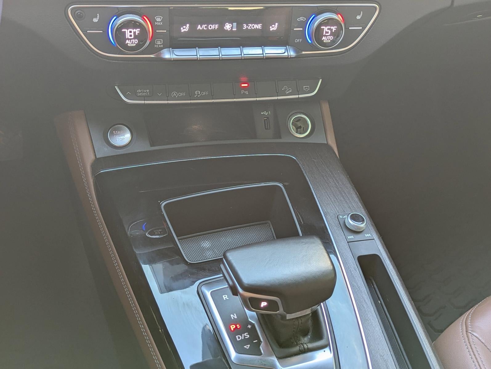 2022 Audi Q5 S line Premium Plus 45 TFSI quattro