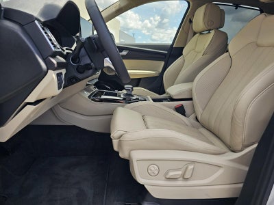 2025 Audi Q5 S line Premium Plus 45 TFSI quattro
