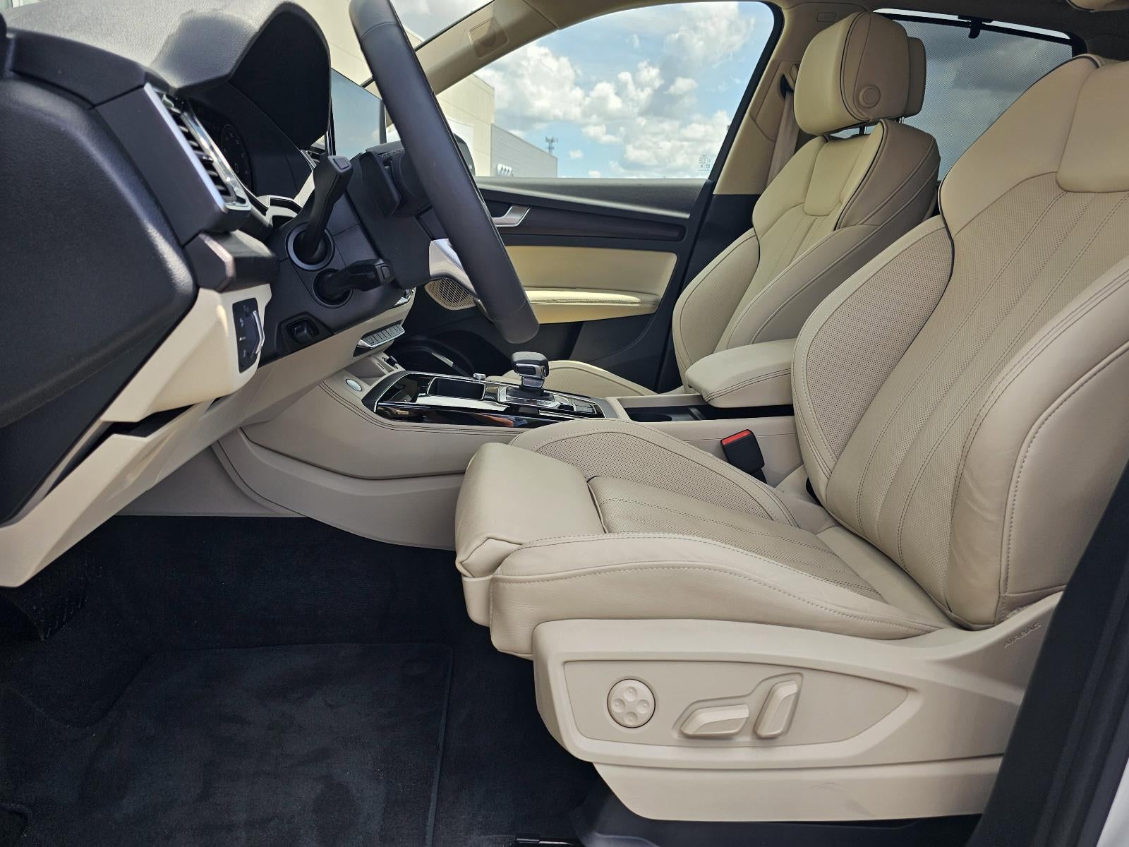 2025 Audi Q5 S line Premium Plus 45 TFSI quattro