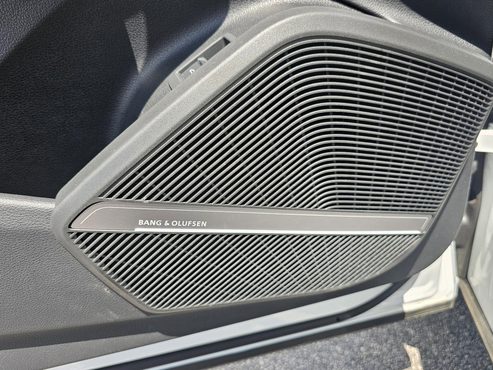 2025 Audi Q5 S line Premium Plus 45 TFSI quattro