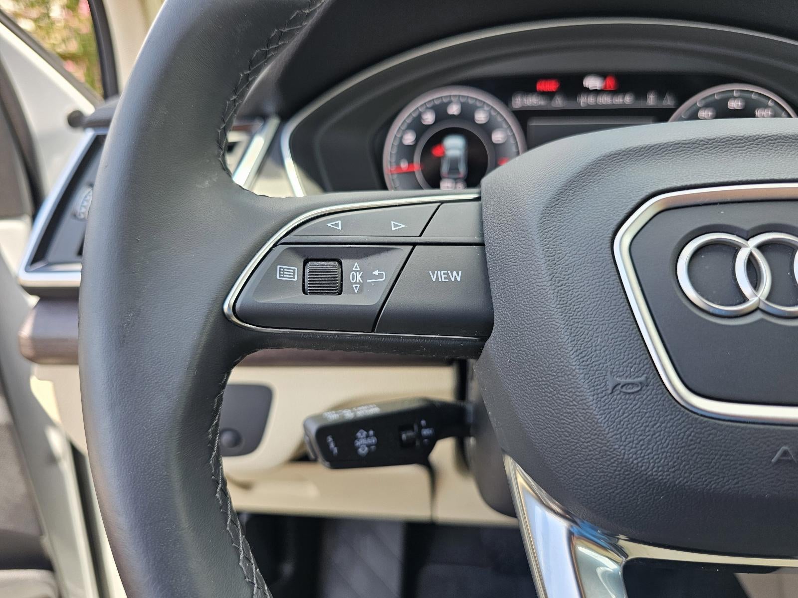 2025 Audi Q5 S line Premium Plus 45 TFSI quattro