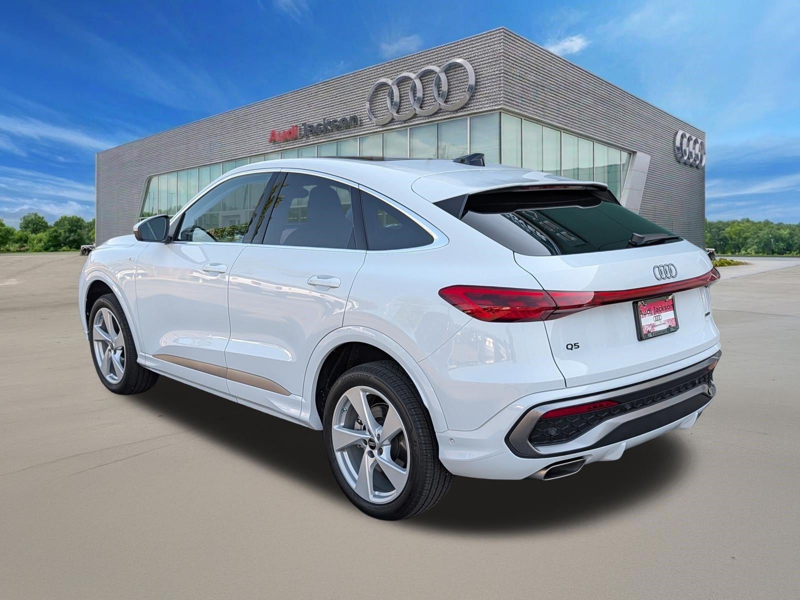 2025 Audi Q5 Sportback Premium Plus 2.0 TFSI quattro