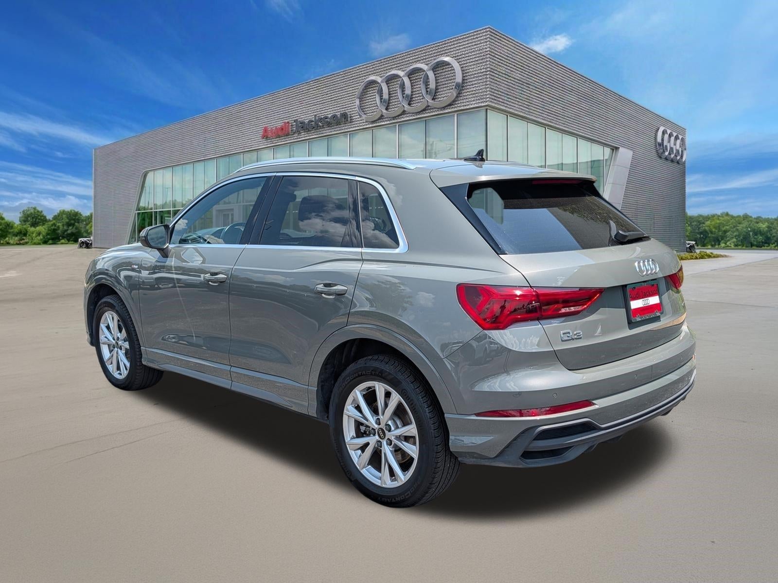 2023 Audi Q3 S line Premium Plus 45 TFSI quattro