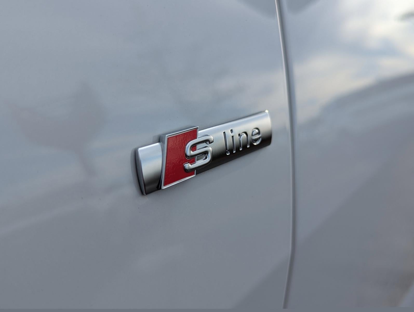 2021 Audi Q8 Premium Plus 55 TFSI quattro