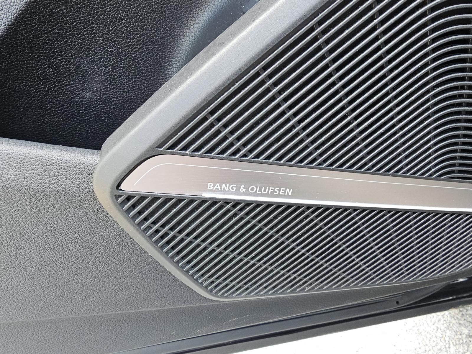 2024 Audi Q5 S line Prestige 45 TFSI quattro