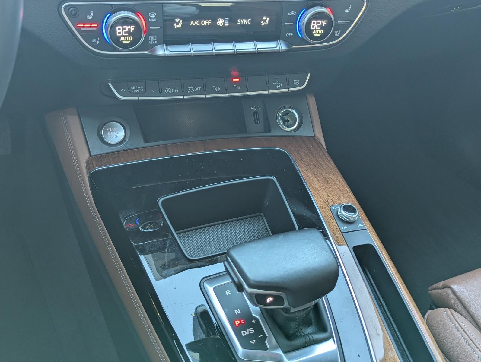 2023 Audi Q5 S line Prestige 45 TFSI quattro