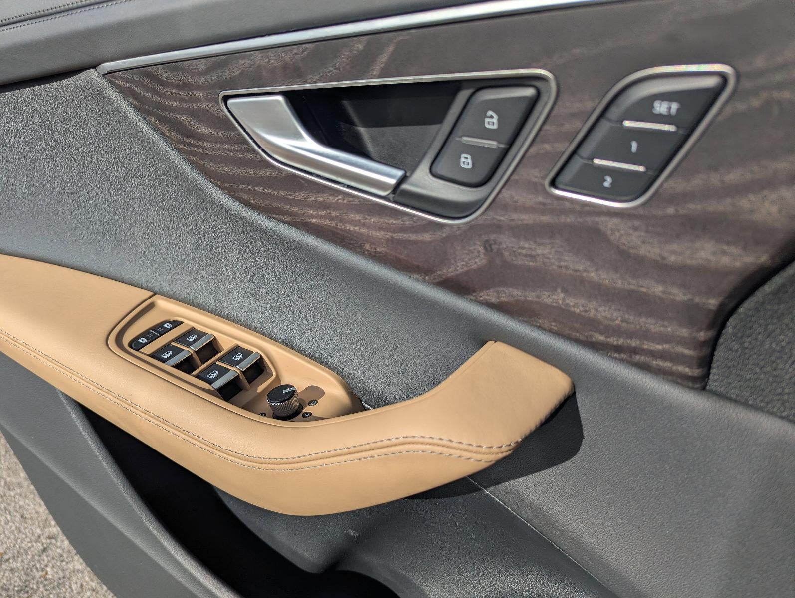 2024 Audi Q8 Prestige 55 TFSI quattro