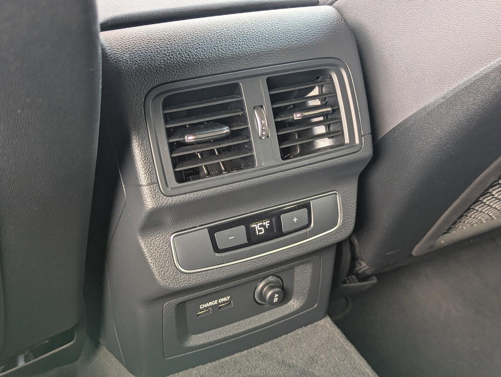 2025 Audi Q5 S line Premium 45 TFSI quattro