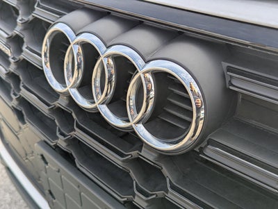 2025 Audi Q5 S line Premium 45 TFSI quattro