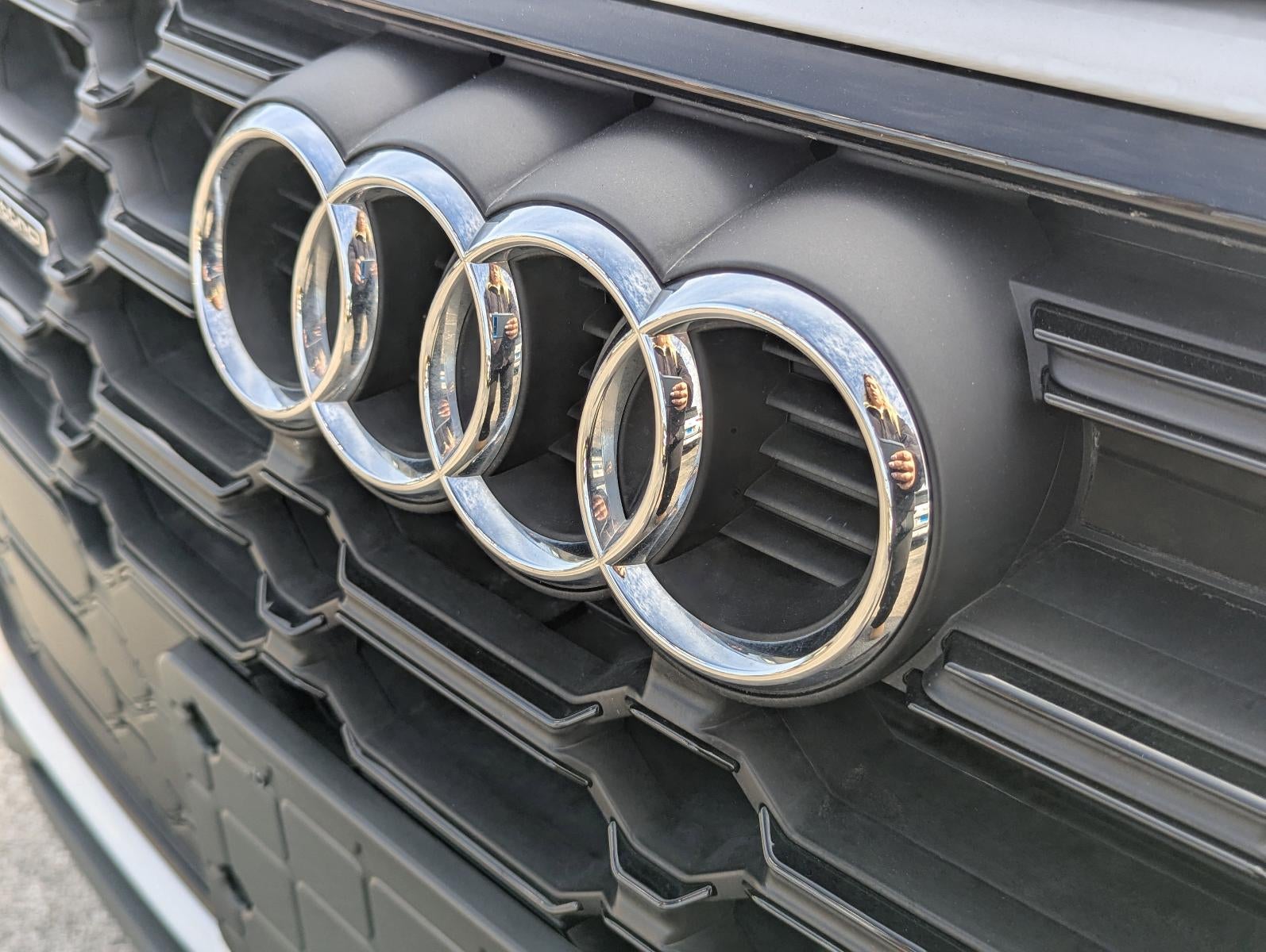 2025 Audi Q5 S line Premium 45 TFSI quattro