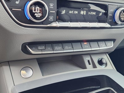 2025 Audi Q5 S line Premium 45 TFSI quattro