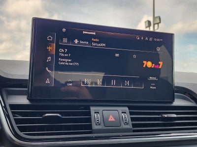 2025 Audi Q5 S line Premium 45 TFSI quattro