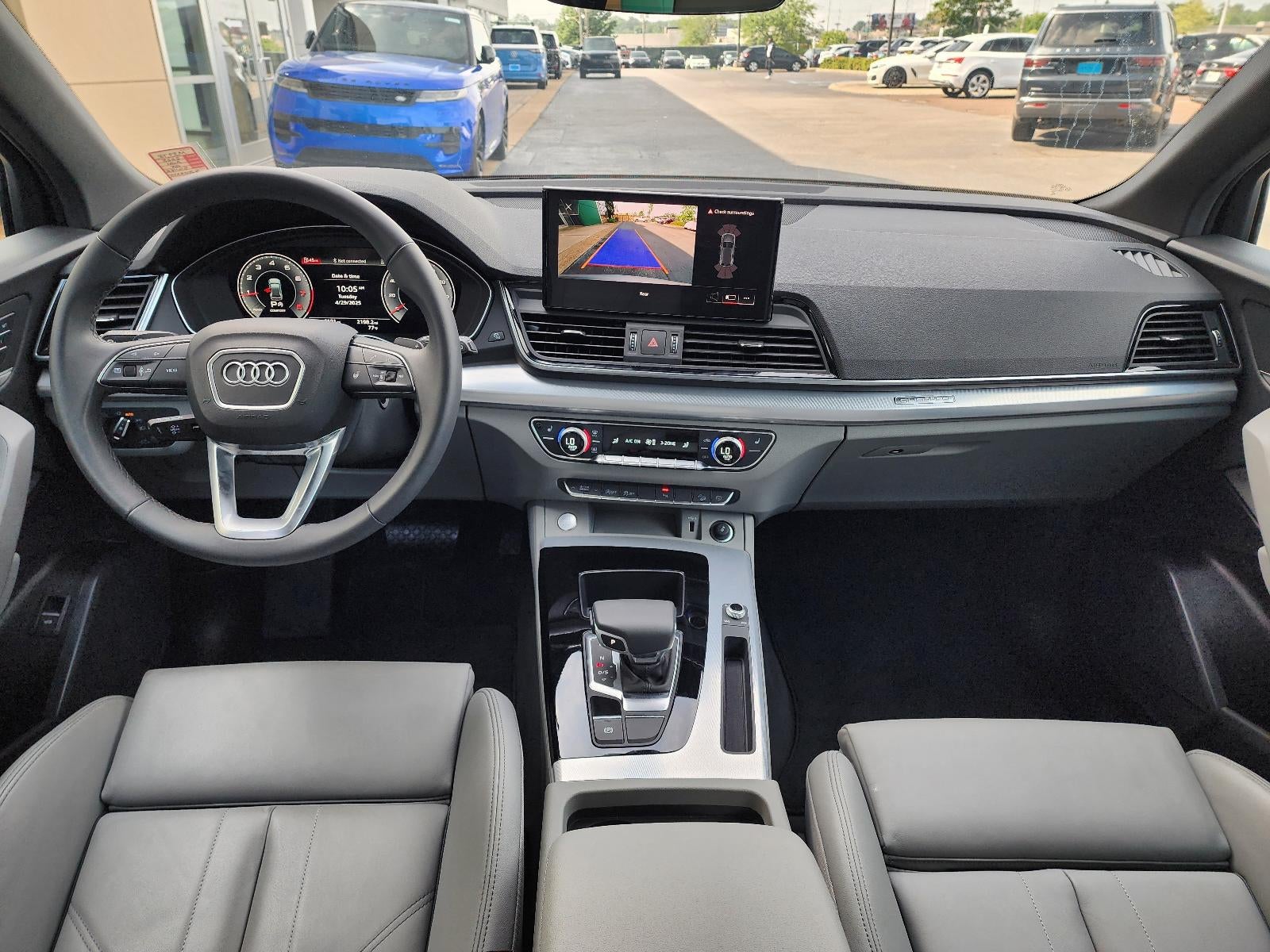 2025 Audi Q5 S line Premium 45 TFSI quattro