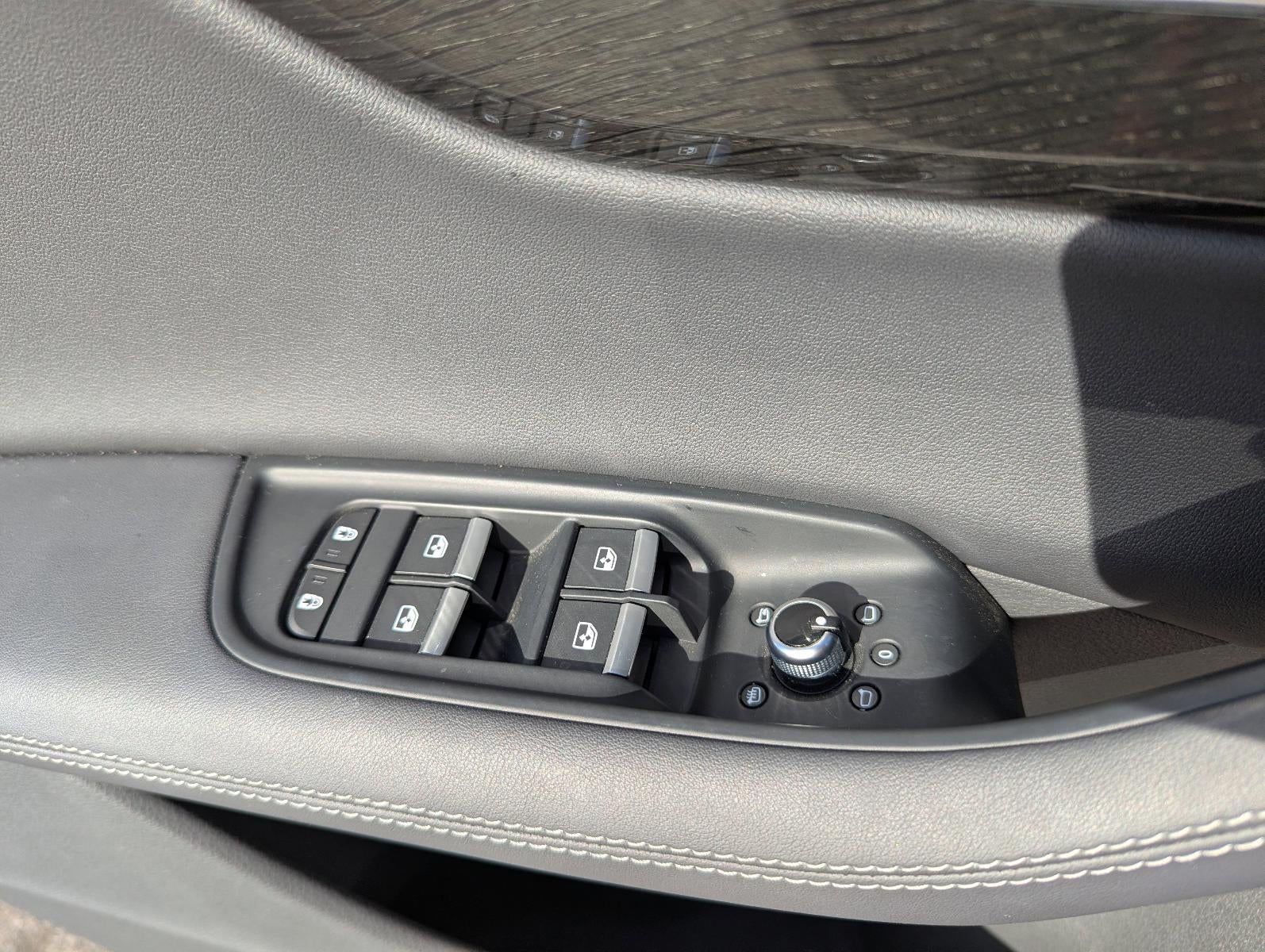 2025 Audi Q7 Premium Plus 55 TFSI quattro