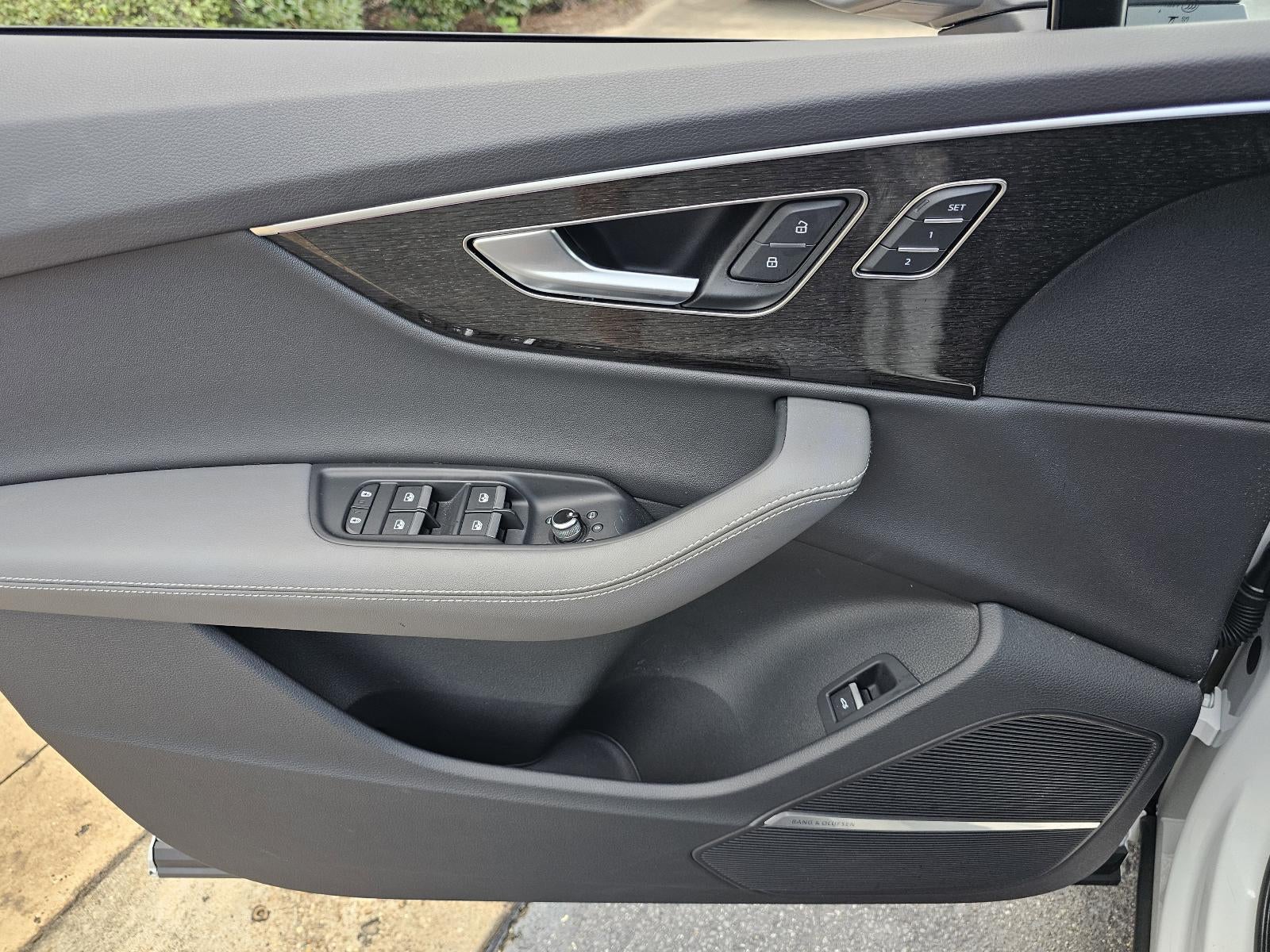 2025 Audi Q7 Premium Plus 55 TFSI quattro