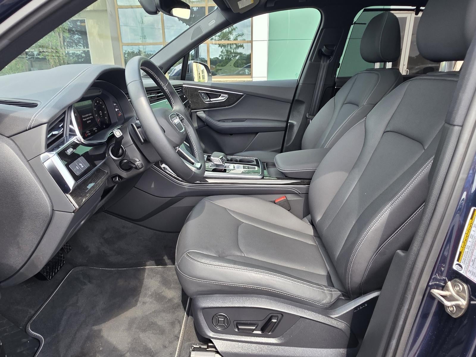 2025 Audi Q7 Premium Plus 55 TFSI quattro