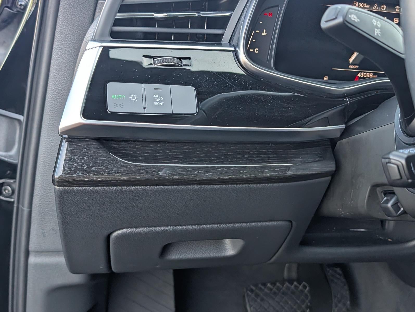 2025 Audi Q7 Premium Plus 55 TFSI quattro