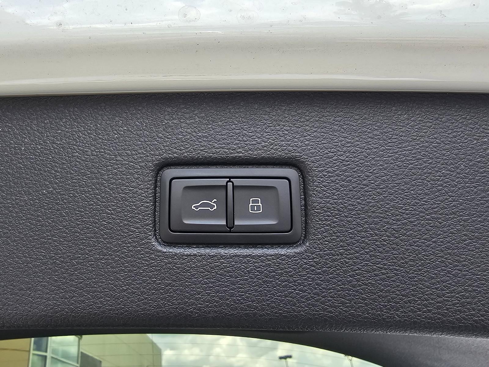 2025 Audi Q7 Premium Plus 55 TFSI quattro