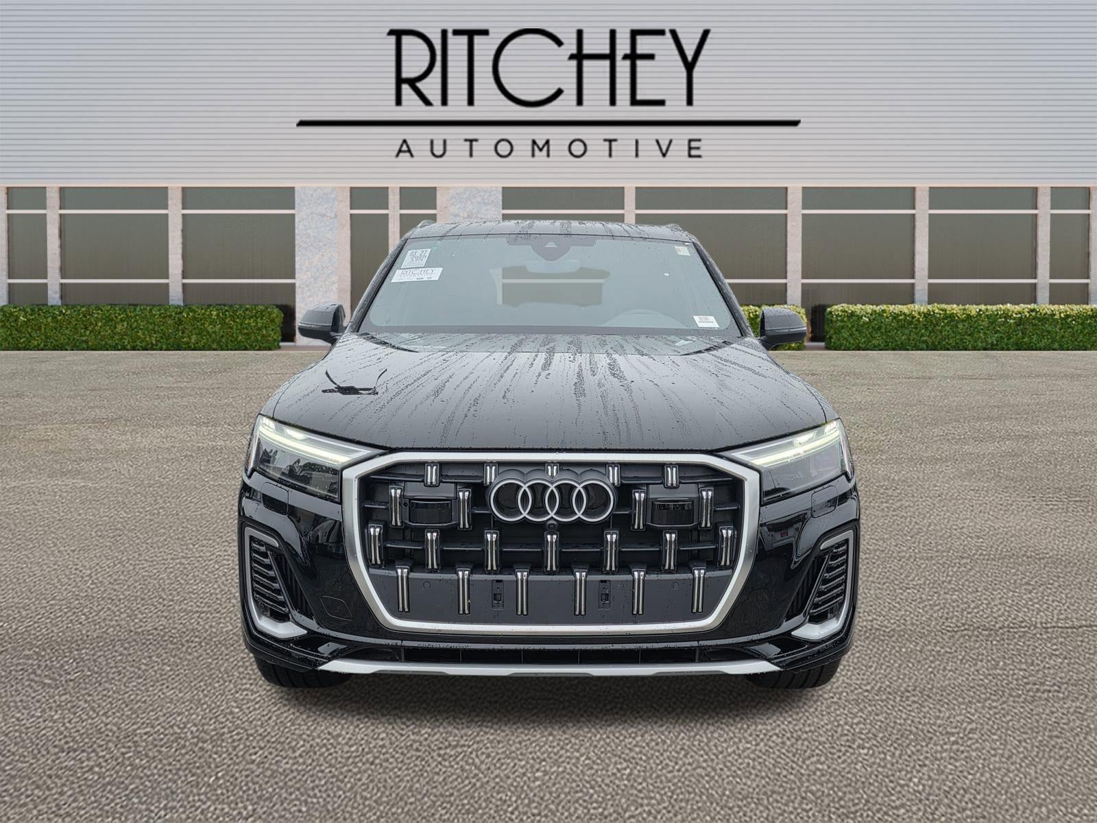 2025 Audi Q7 Premium Plus 55 TFSI quattro