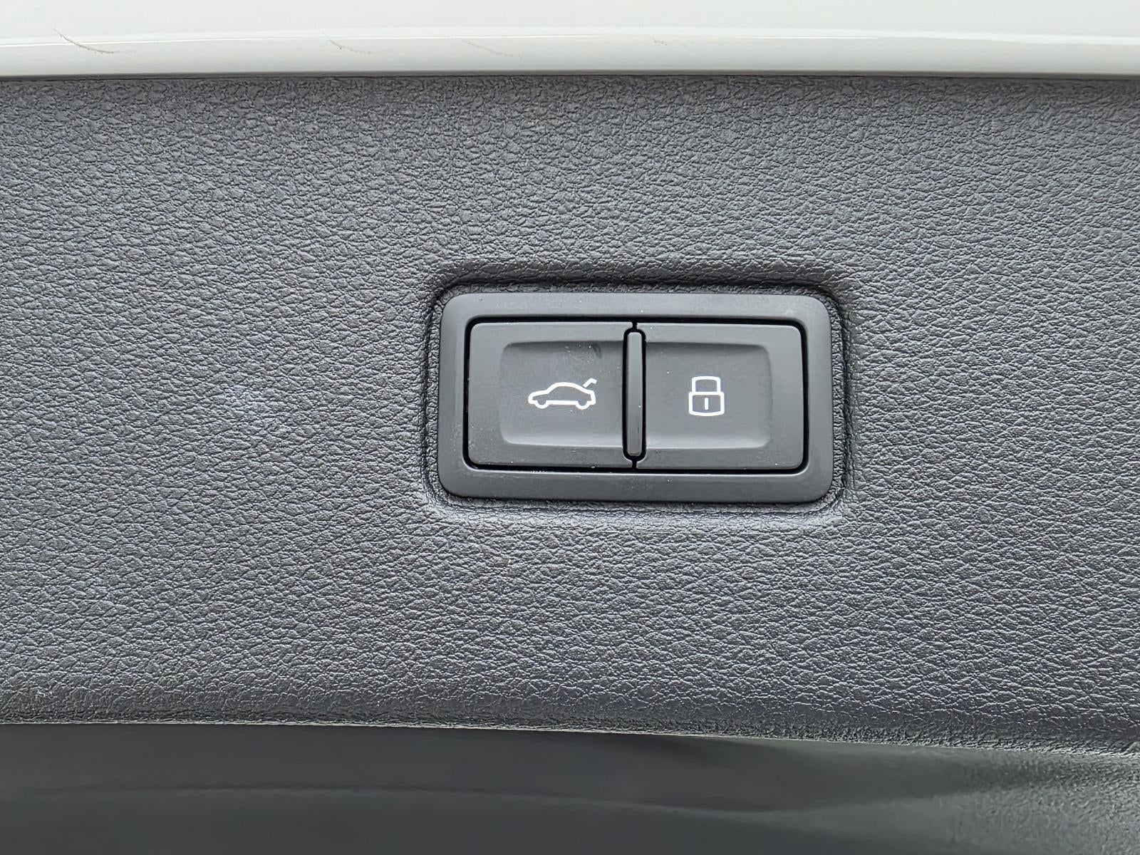 2025 Audi Q7 Premium Plus 55 TFSI quattro