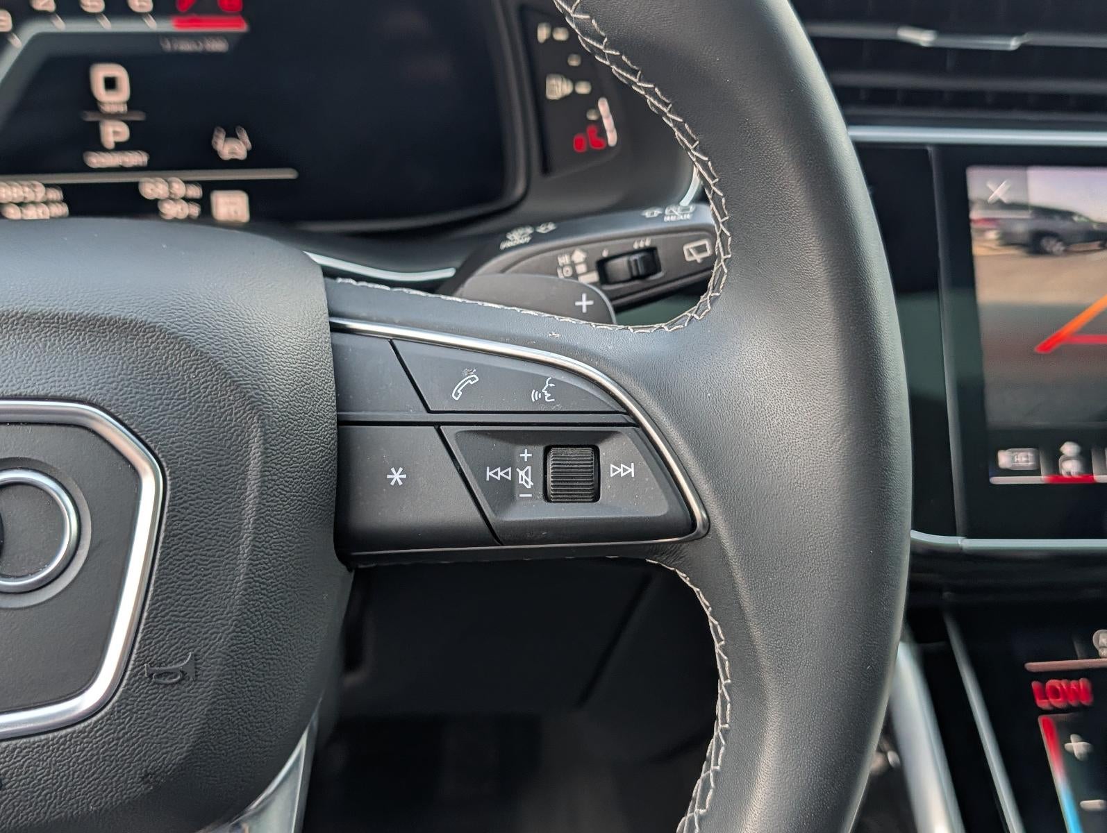 2025 Audi Q7 Prestige 55 TFSI quattro
