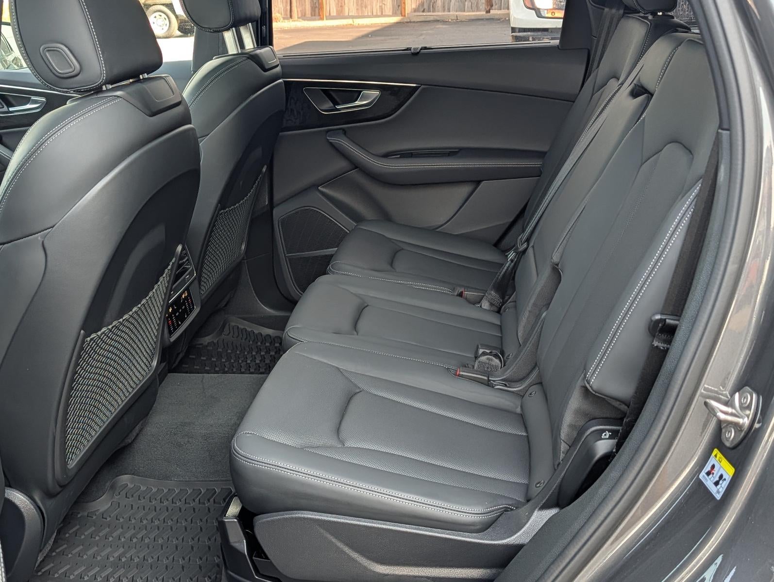 2025 Audi Q7 Prestige 55 TFSI quattro