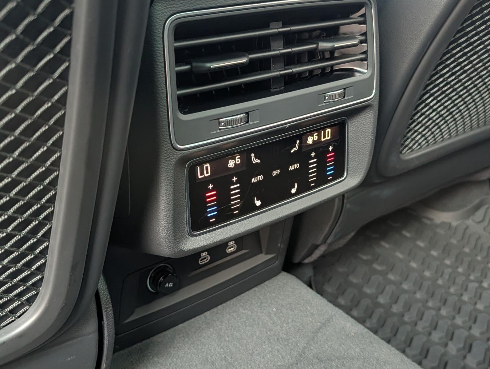 2025 Audi Q7 Prestige 55 TFSI quattro