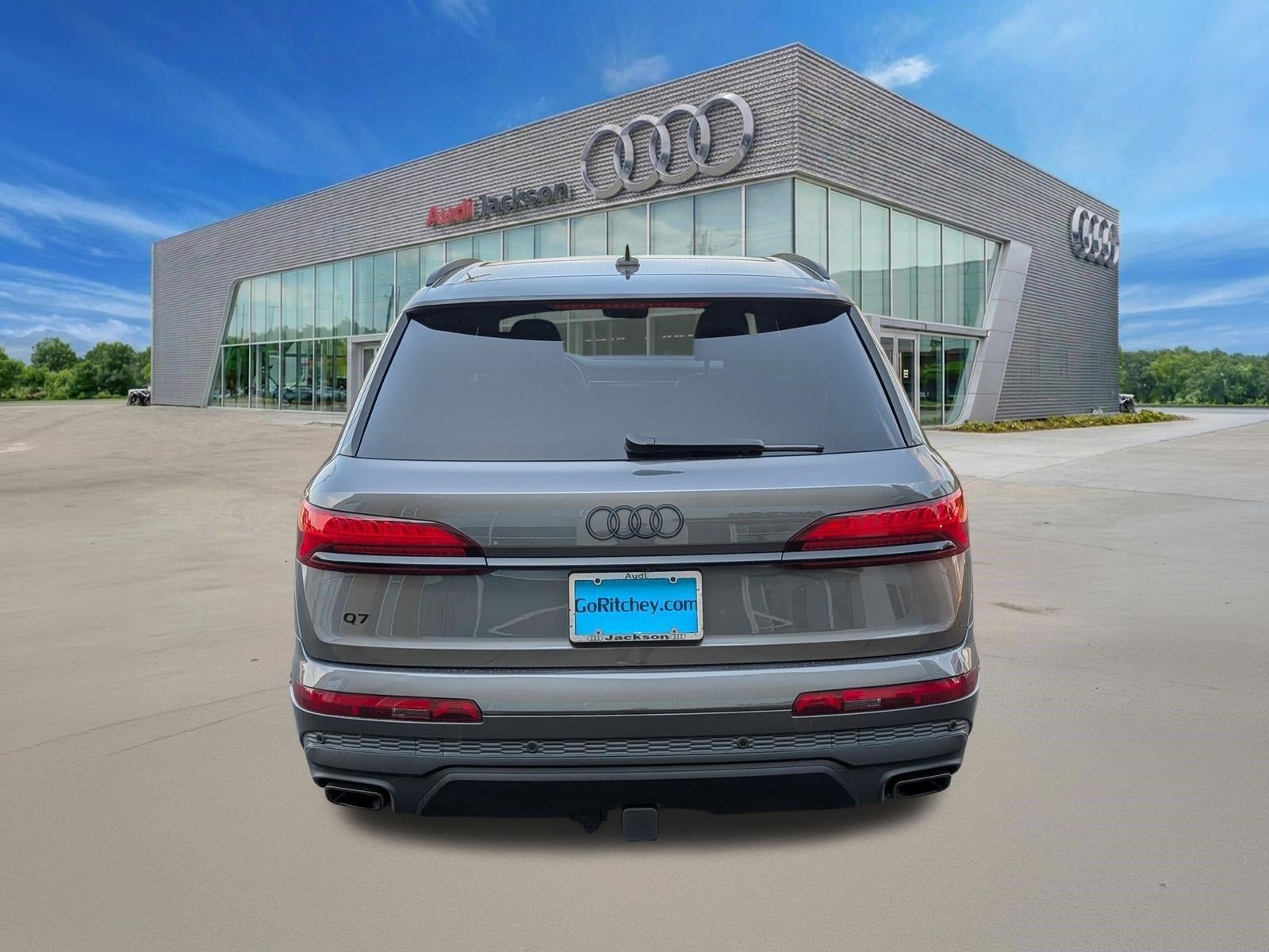 2025 Audi Q7 Prestige 55 TFSI quattro