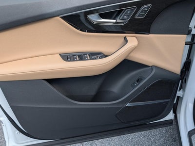 2023 Audi Q7 Prestige 55 TFSI quattro