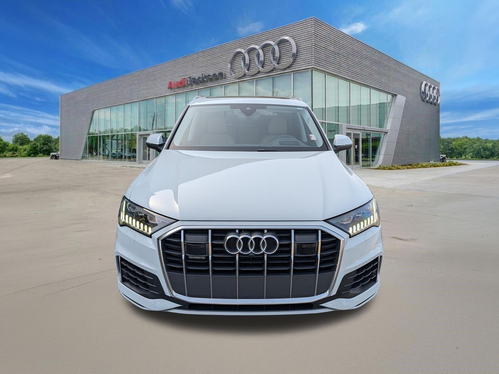 2023 Audi Q7 Prestige 55 TFSI quattro
