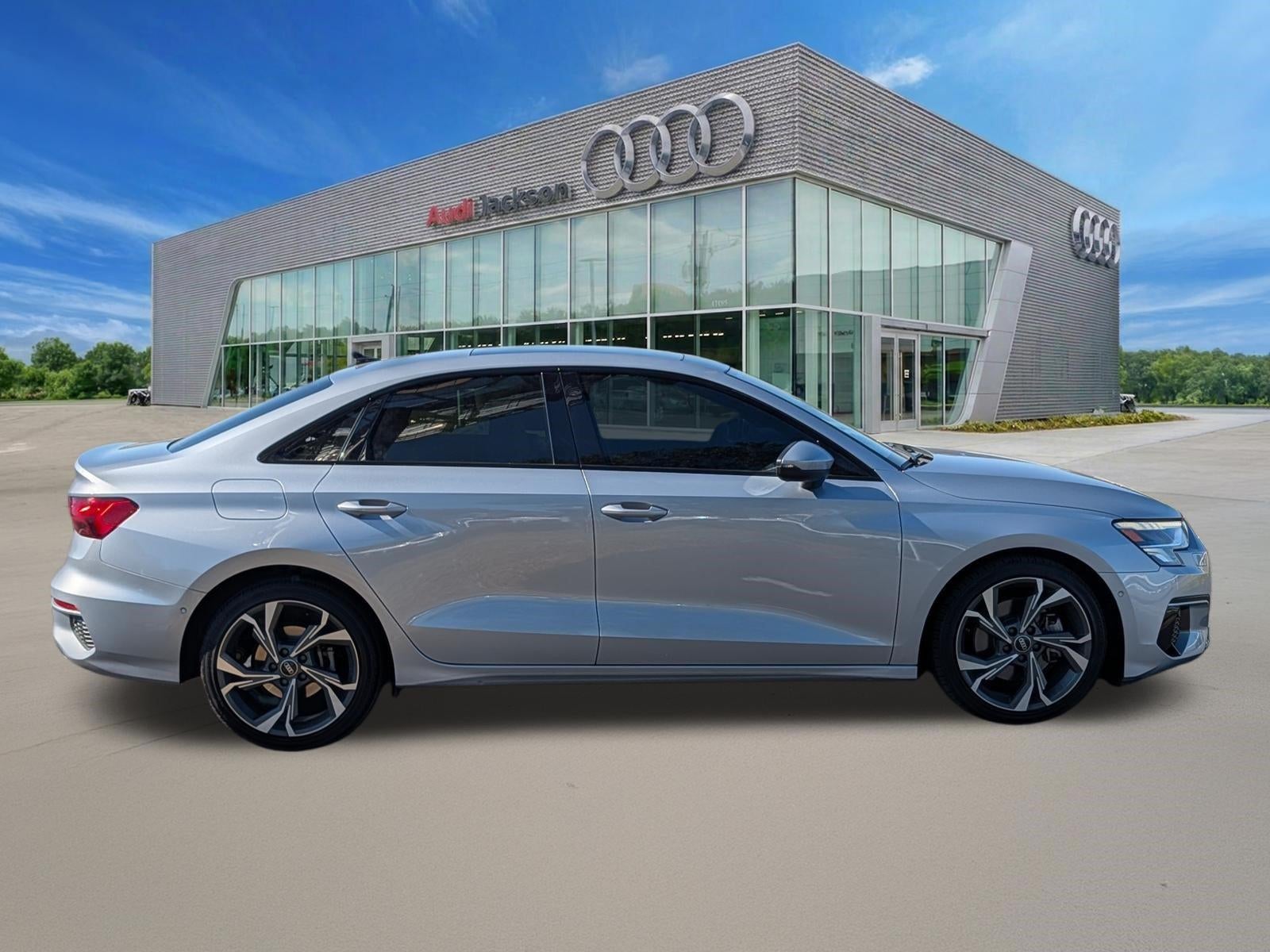 2022 Audi A3 Premium Plus 40 TFSI