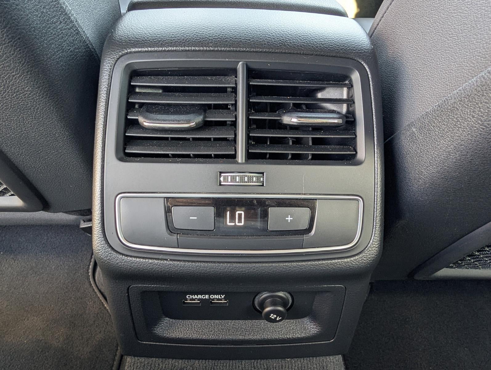 2023 Audi A4 Sedan S line Premium Plus 45 TFSI quattro