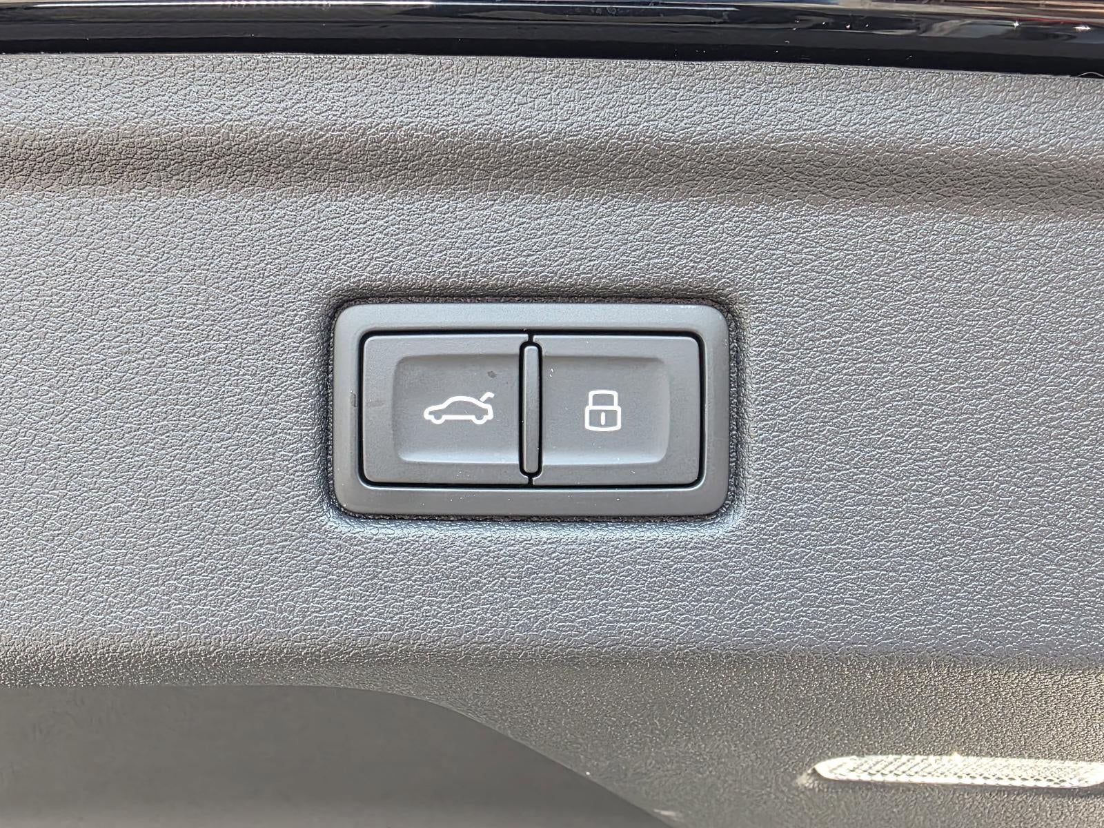 2025 Audi A5 Sportback S line Premium Plus 45 TFSI quattro