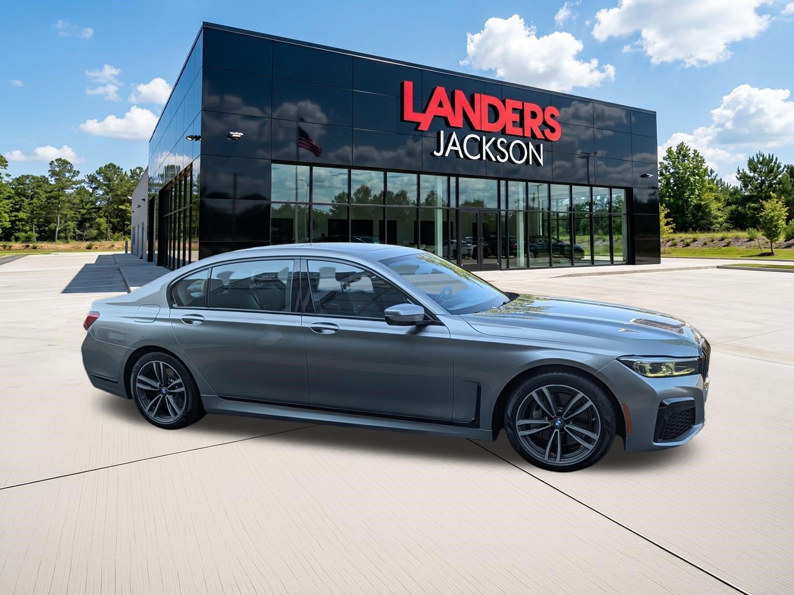 2020 BMW 740i Sedan