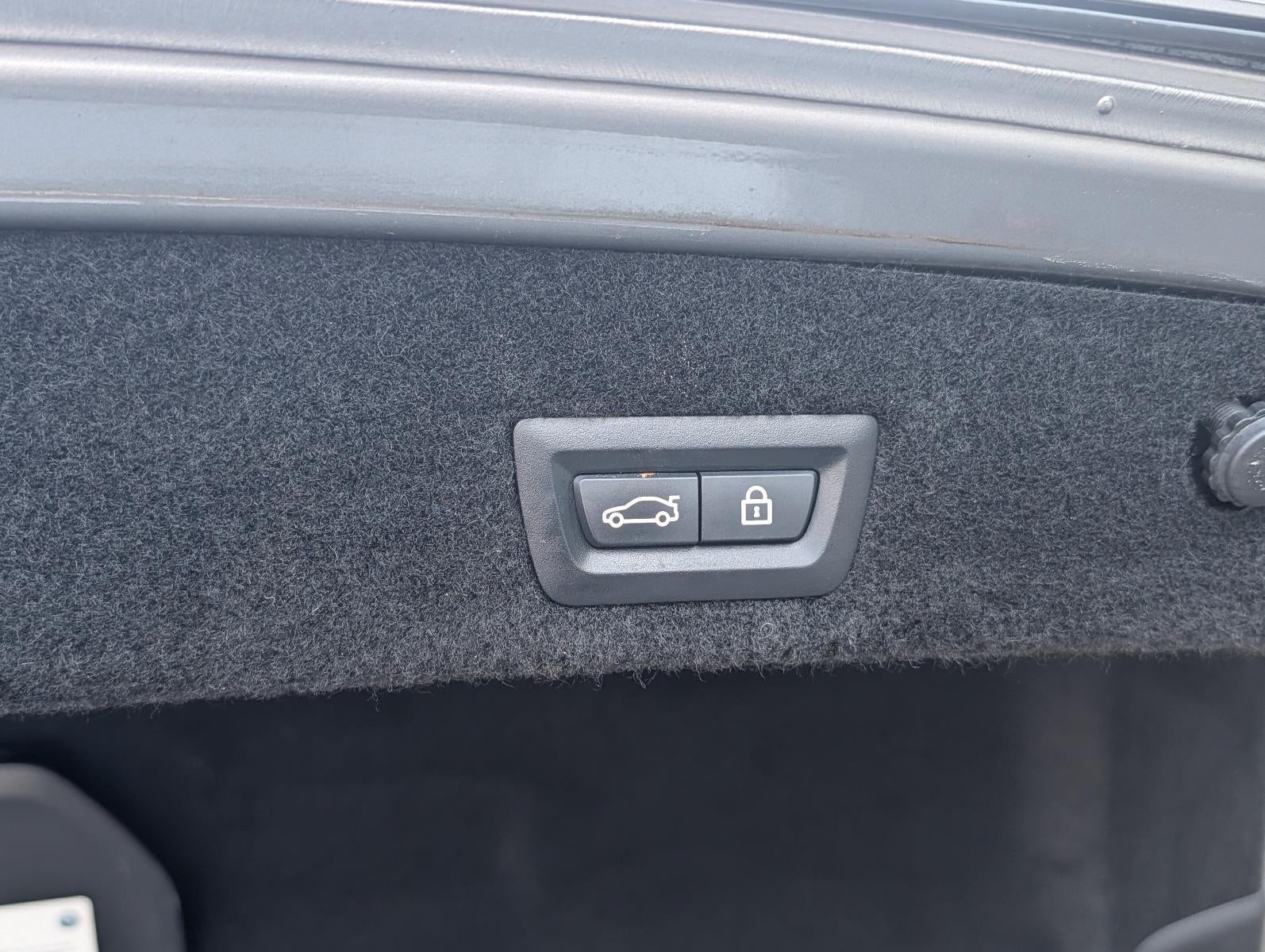2020 BMW 740i Sedan