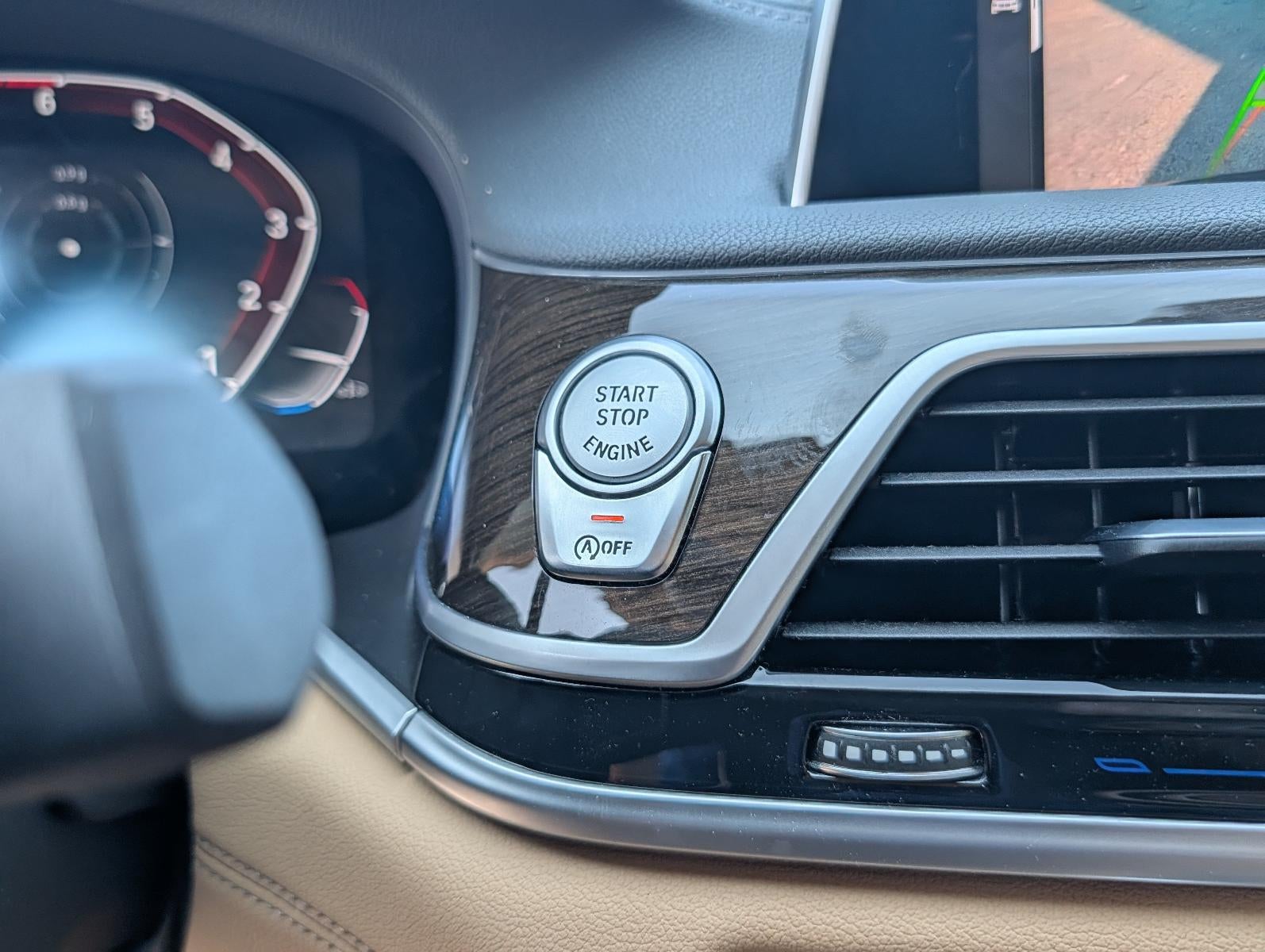 2022 BMW 750i xDrive Sedan