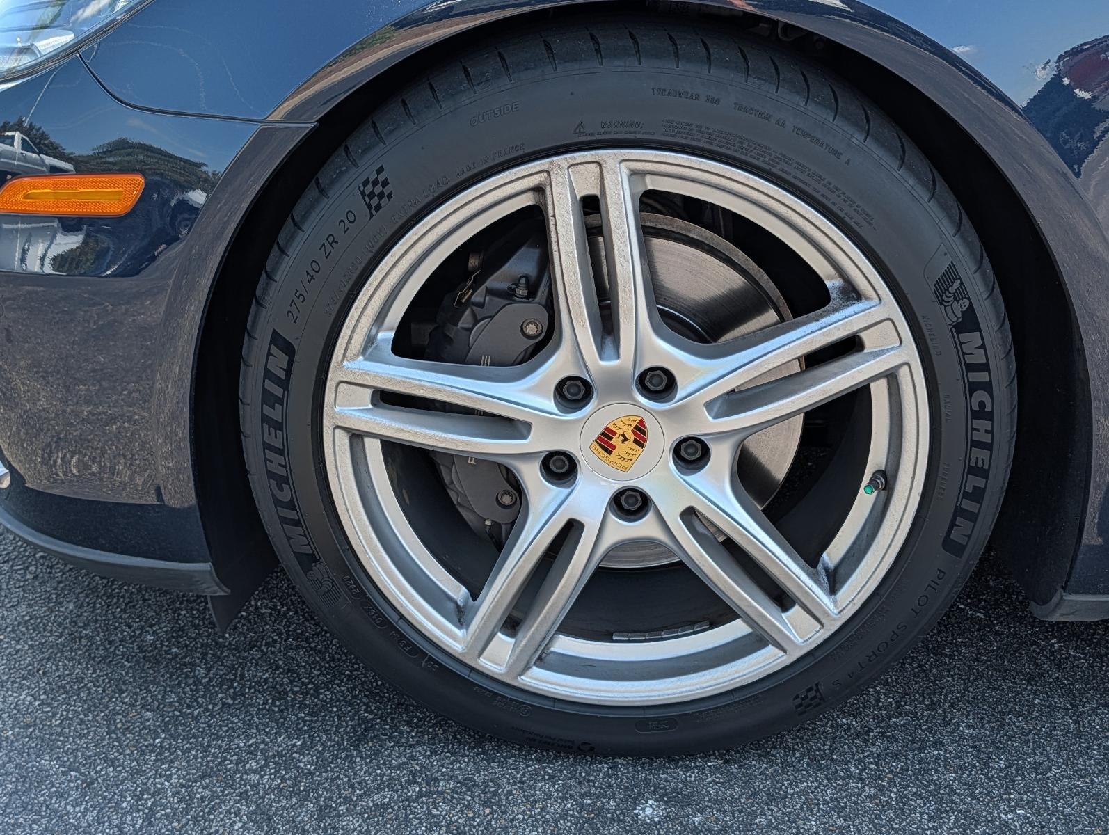 2018 Porsche Panamera 4 AWD